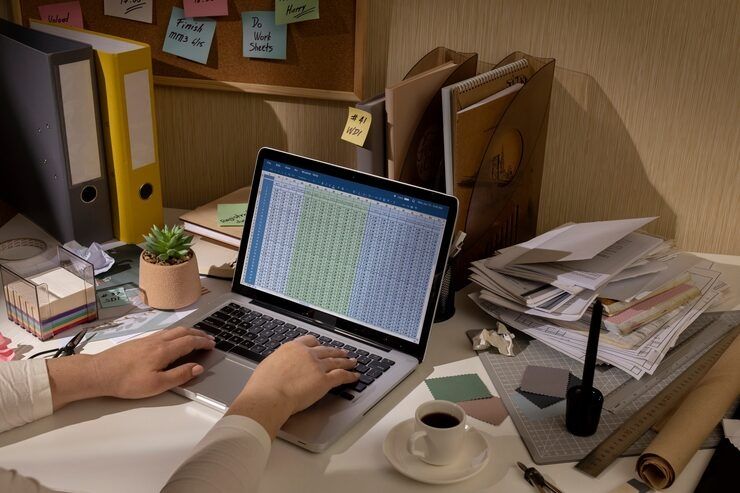A Guide to Maximizing Business Efficiency: Insights on Tables and Storage