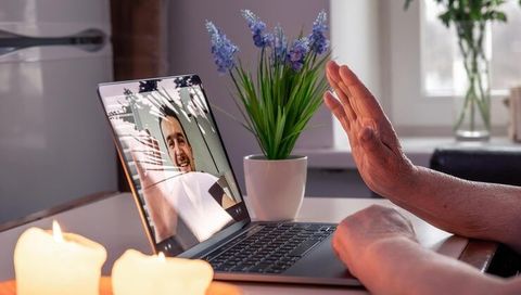 Online Therapy Services: How Virtual Mental Health Support Works in 2025