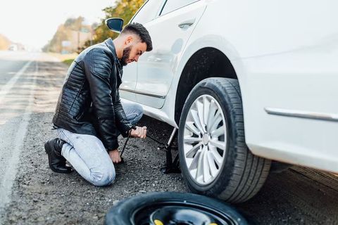 How to Choose Tires: Expert Tips, Trends & Safety Guide